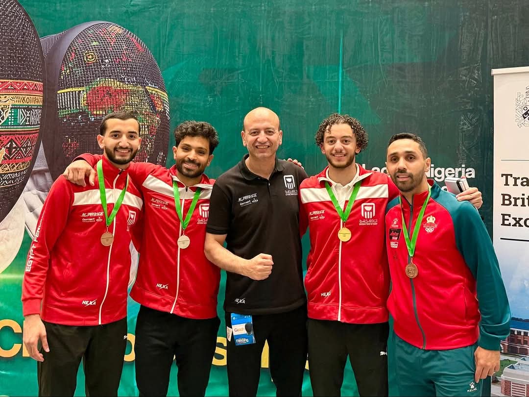 منتخب مصر يتوج بذهبية بطولة إفريقيا لسلاح سيف المبارزة رجال — كورافيا