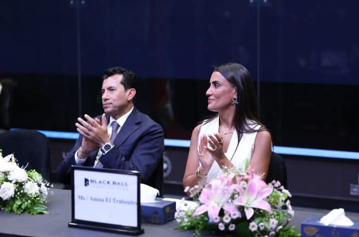 وزير الرياضة يشهد المؤتمر الصحفي وانطلاق بطولة العالم للناشئين للإسكواش بنادي بلاك بول الرياضي