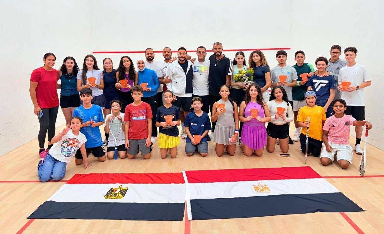 وزير الشباب والرياضة يهنئ لاعبي منتخب مصر للاسكواش بالنتائج الجيدة في بطولتي اوروبا وهولندا المفتوحتين لناشئي الاسكواش