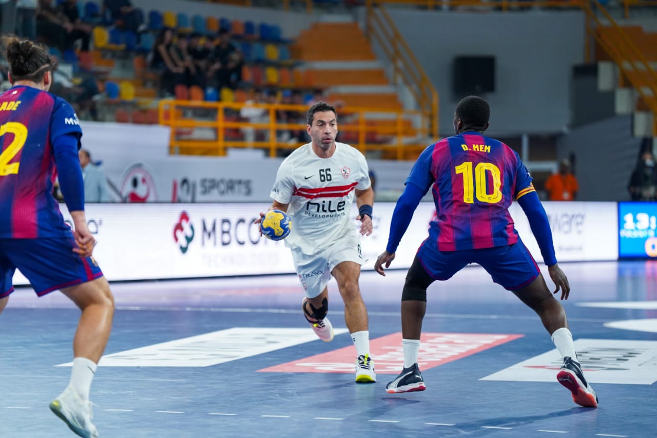 الزمالك يخسر أمام برشلونة ويسجل أكبر هزيمة للفرق الأفريقية في مونديال الأندية لكرة اليد