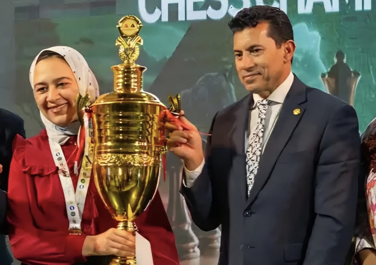 بعد تدخل وزير الشباب والرياضة.. حل أزمة شروق وفا لاعبة الشطرنج — كورافيا